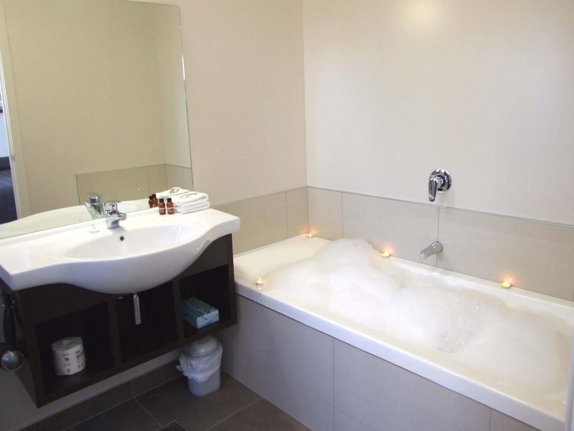 Motel Brooklyn Motor 4*